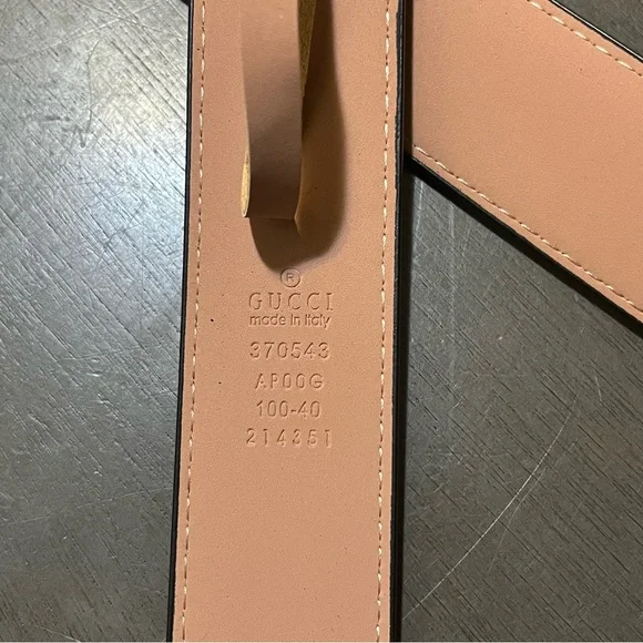Gucci Monogram Black and Gray Belt - Picture 4 of 6